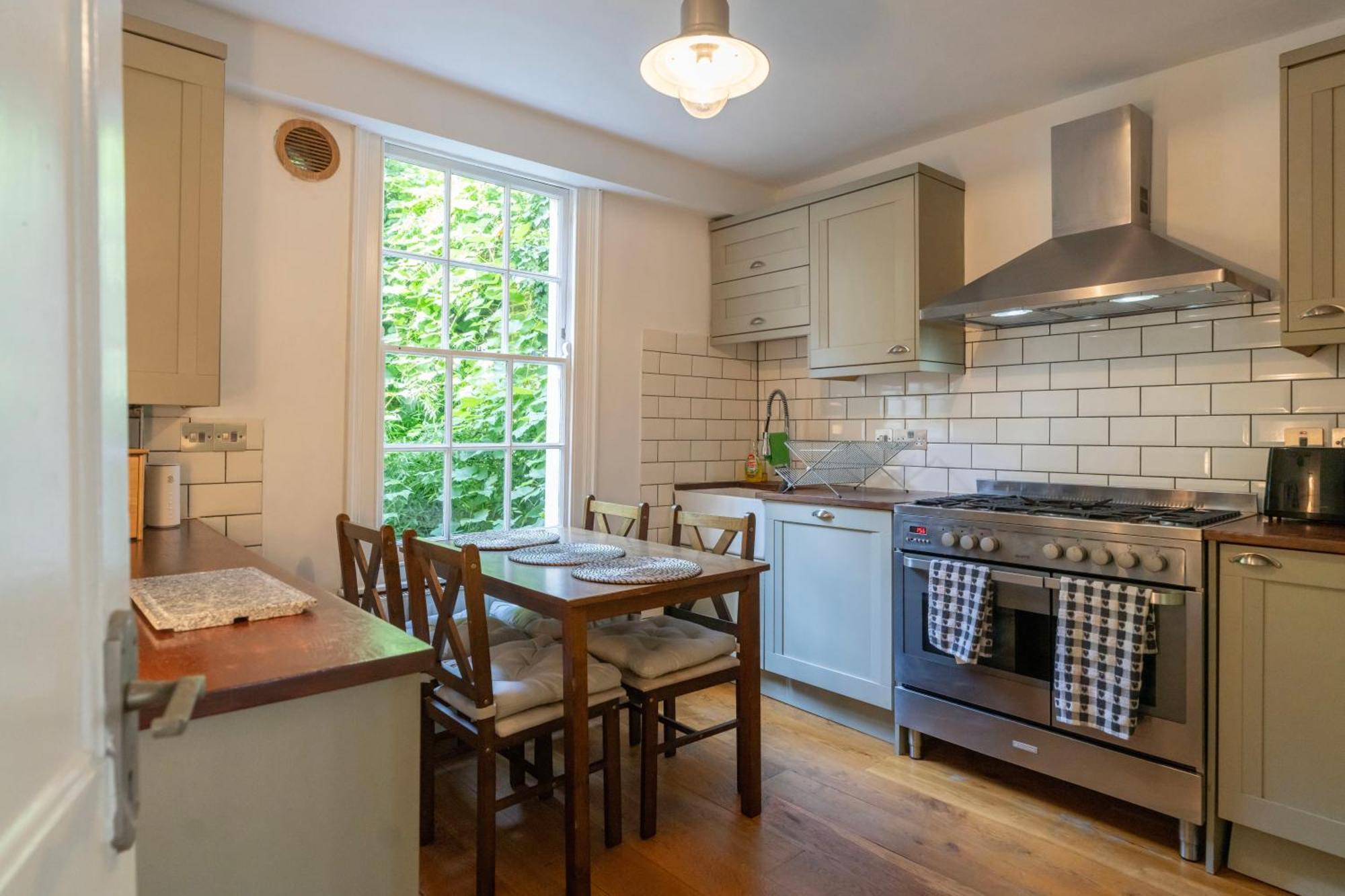 Apartament Gorgeous 2Bed House In New Road Londyn Zewnętrze zdjęcie